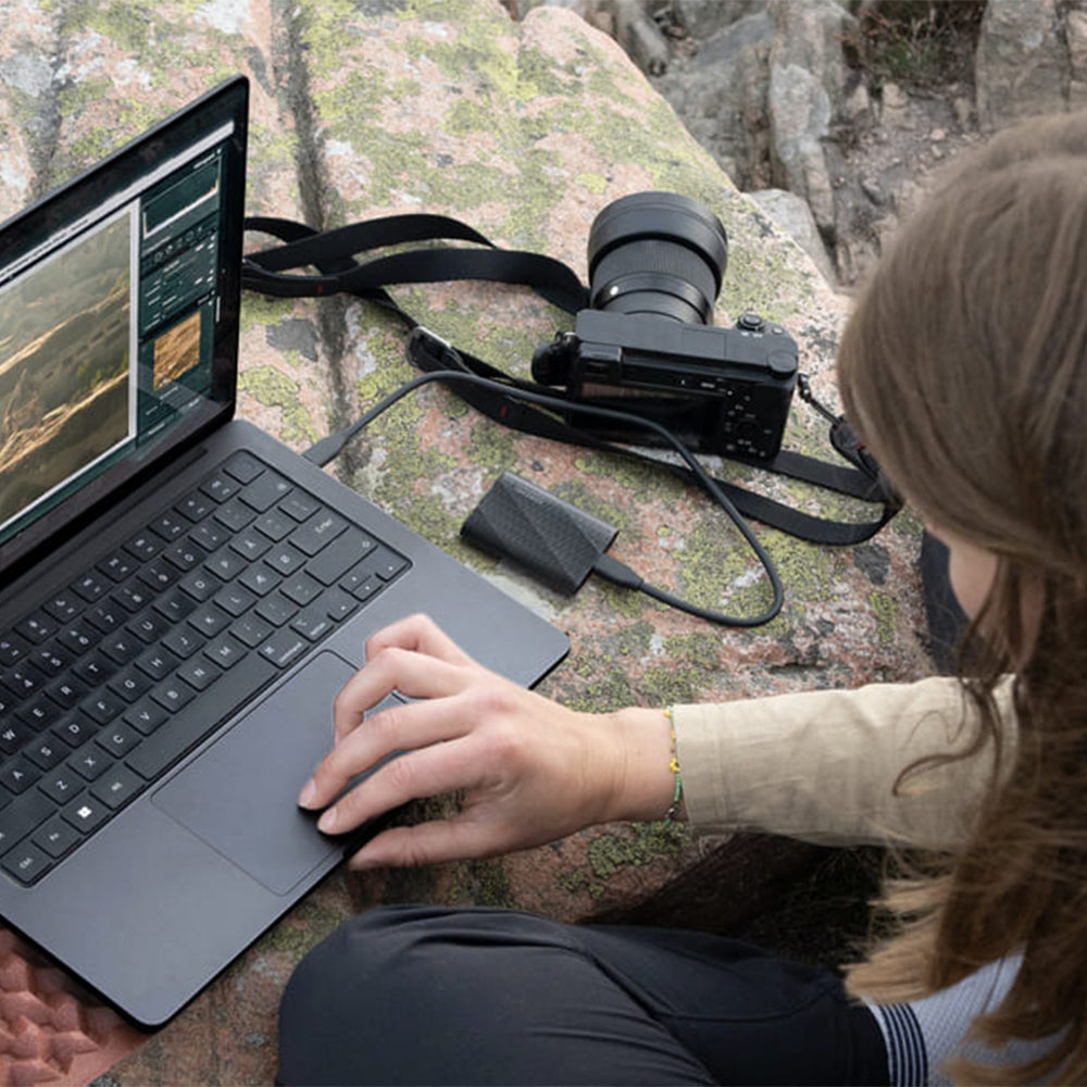 .se ElectricalStuff.se Samsung MU-PG2T0B 2 TB USB Type-C 3.2 Gen 2 (3.1 Gen 2) Svart Samsung MU-PG2T0B/EU 8806094914689 Ex