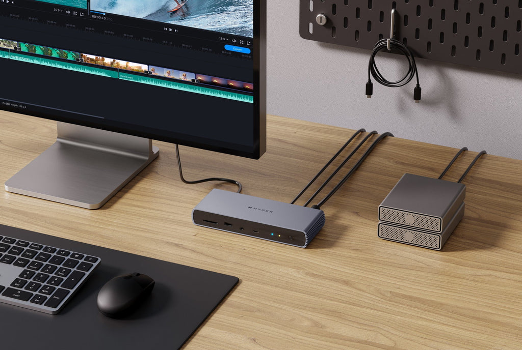 bärbara datorer Dockning Thunderbolt 4 Grå Targus HDTB4D-EU Dockningsstationer För Bärbara Datorer HDTB4D-EU www.electri