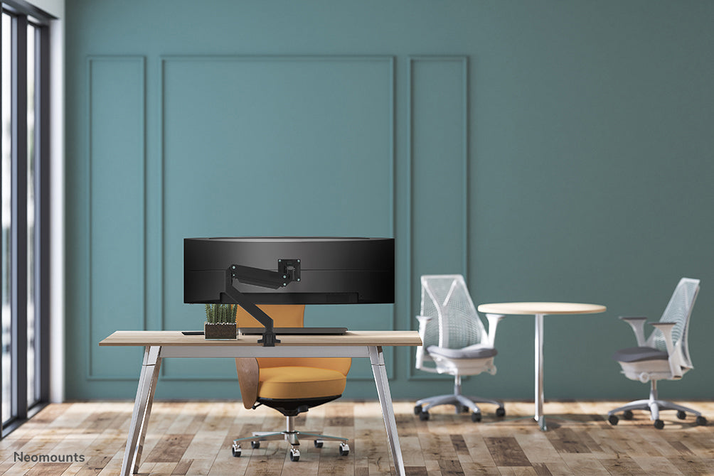 alStuff.se Neomounts NM-D775BLACKPLUS fäste och ställ till bildskärm 124,5 cm (49") Bord Svart Neomounts NM-D775BLACKPLUS
