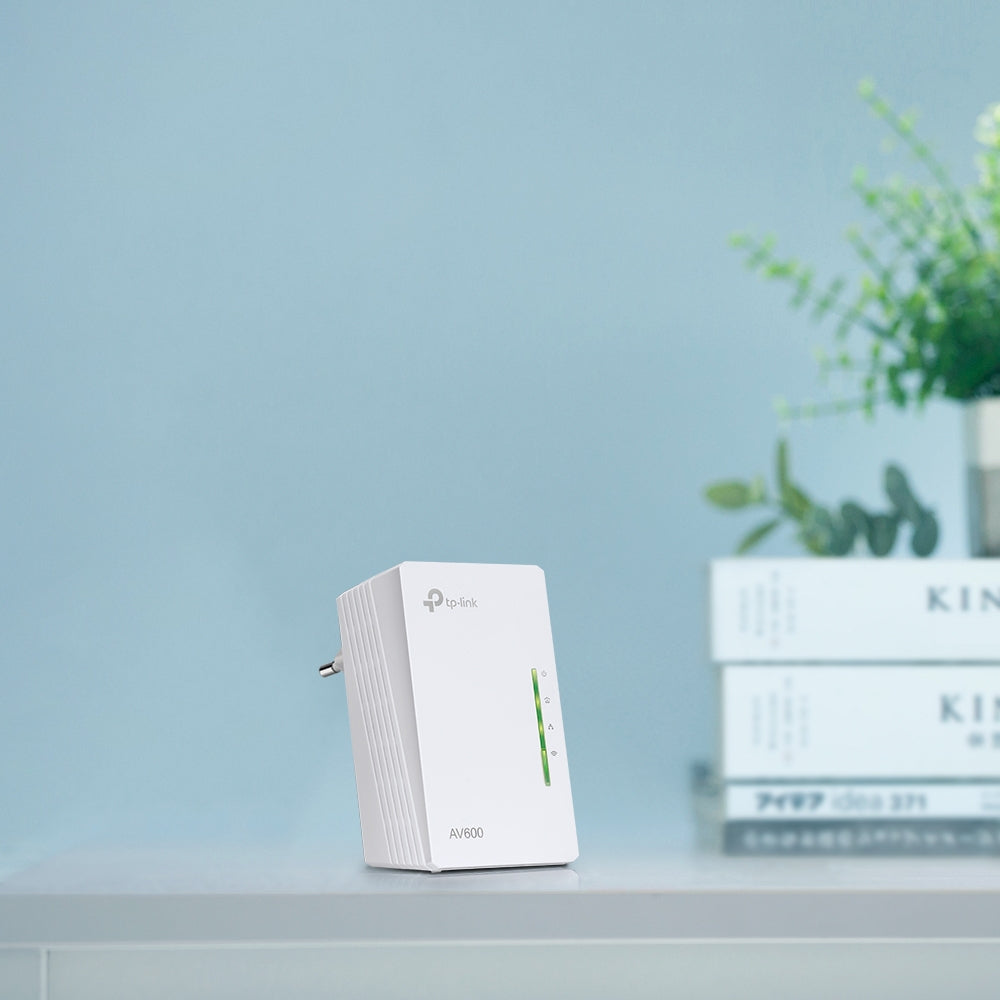 t) Wi-Fi Vit 1 styck TP-Link TL-WPA4220 PowerLine-nätverksadaptrar TL-WPA4220 www.electricalstuff.se ElectricalStuff.se