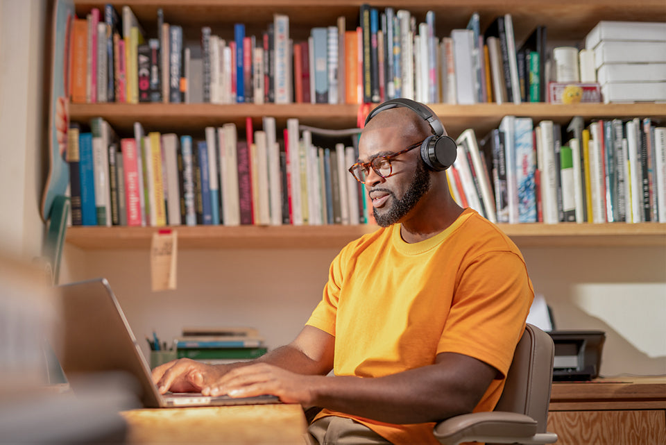 h Svart Philips TAH3209BK/00 4895229139718 Hörlurar och Headsets TAH3209BK/00 www.electricalstuff.se ElectricalStuff.se