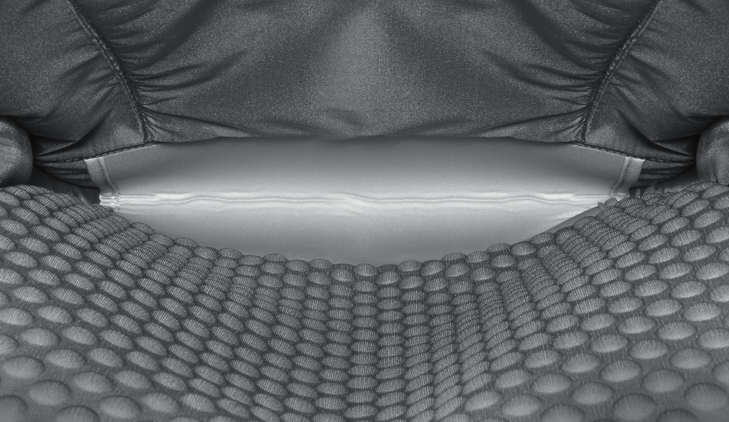 Bärbara Datorer GX40V10007 www.electricalstuff.se ElectricalStuff.se Lenovo GX40V10007 väskor bärbara datorer 43,9 cm (1