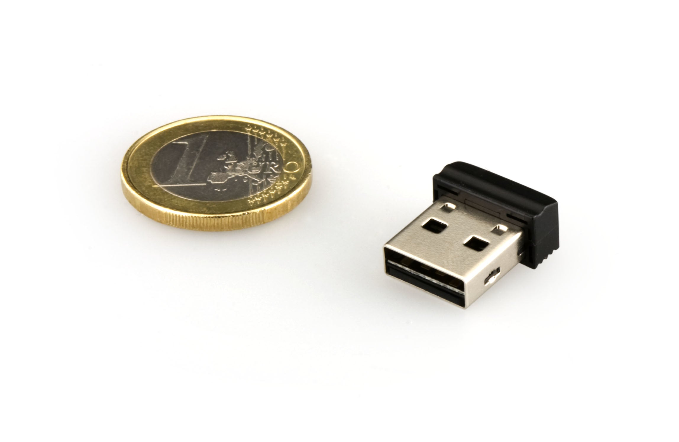 7727031|800187727031|70023942981304|50023942981300 USB-Sticka VB-98130 www.electricalstuff.se ElectricalStuff.se Verbati