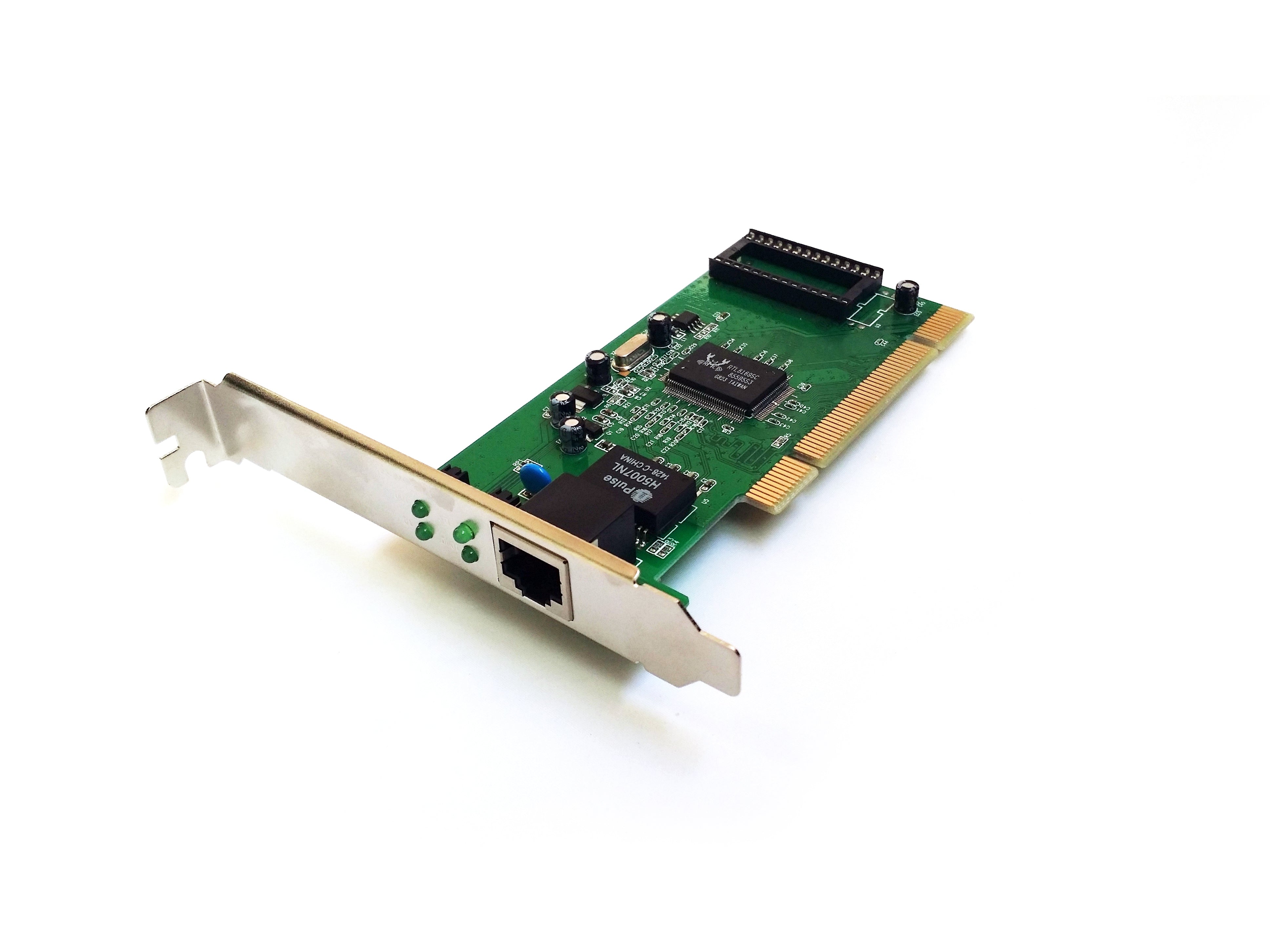 www.electricalstuff.se ElectricalStuff.se LevelOne GNC-0105T nätverkskort Intern Ethernet 2000 Mbit/s LevelOne GNC-0105T 5
