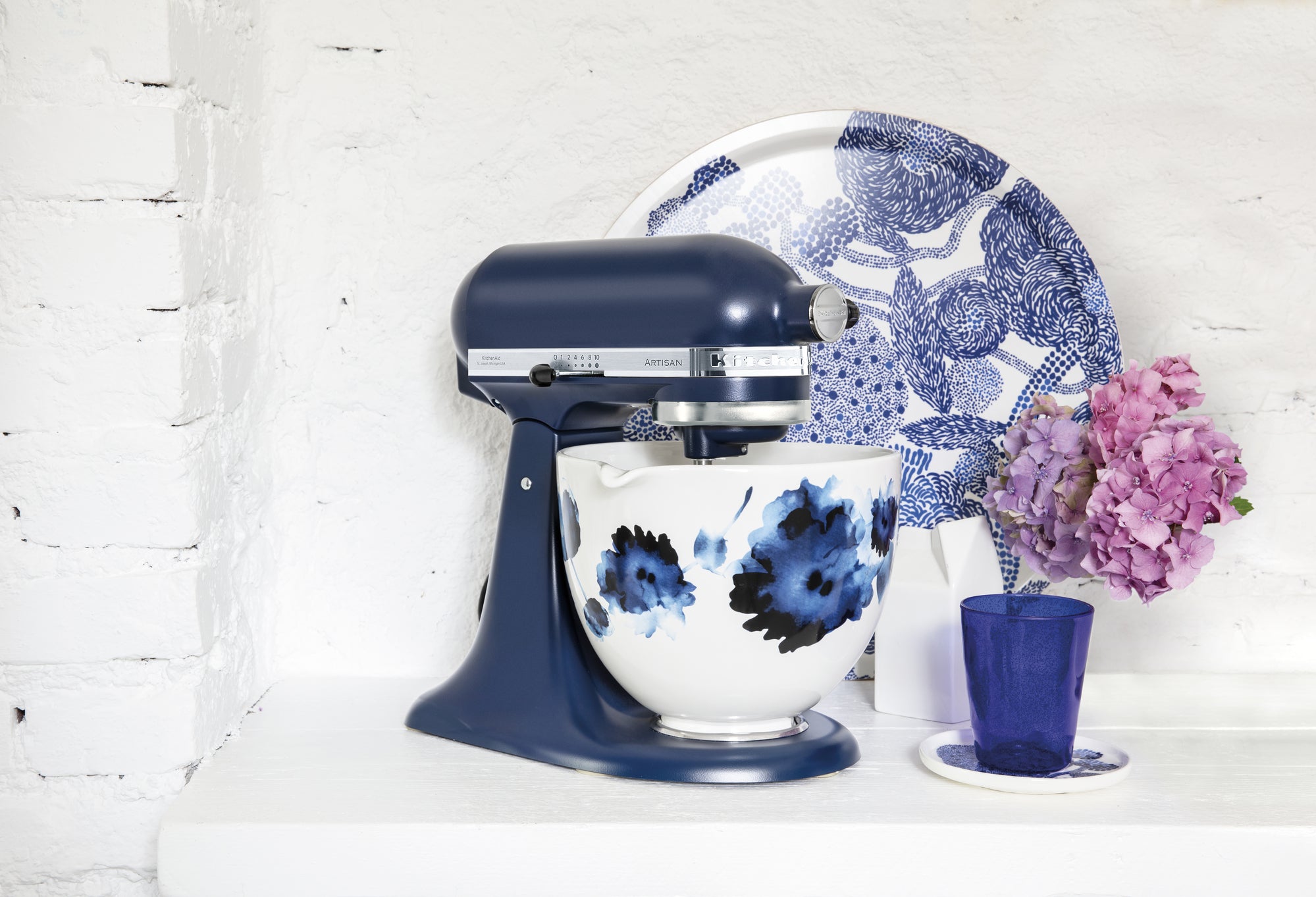 e Artisan www.electricalstuff.se ElectricalStuff.se KitchenAid Artisan matberedare 300 W 4,8 l Blå KitchenAid 8597115800