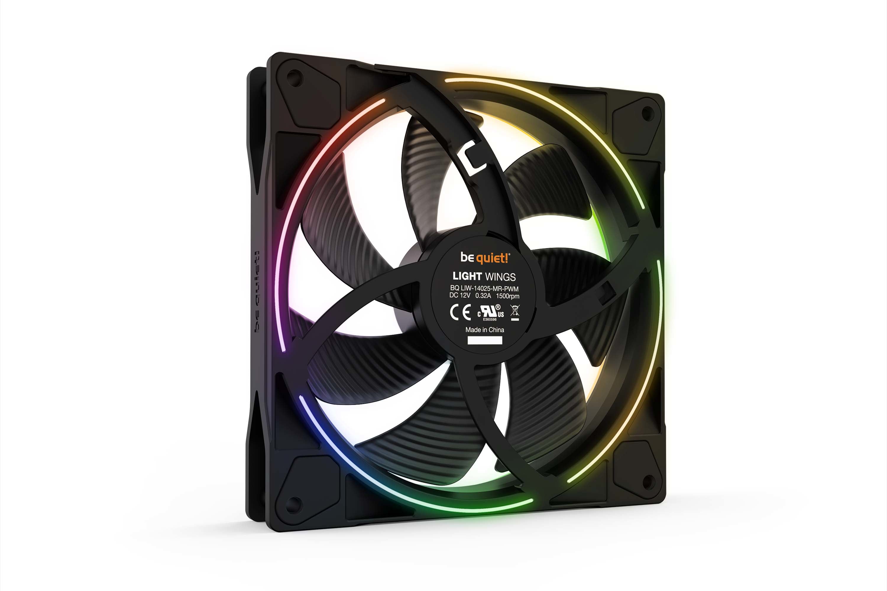 140mm PWM www.electricalstuff.se ElectricalStuff.se be quiet! Light Wings | 140mm PWM Datorväska Fan 14 cm Svart 1 styck