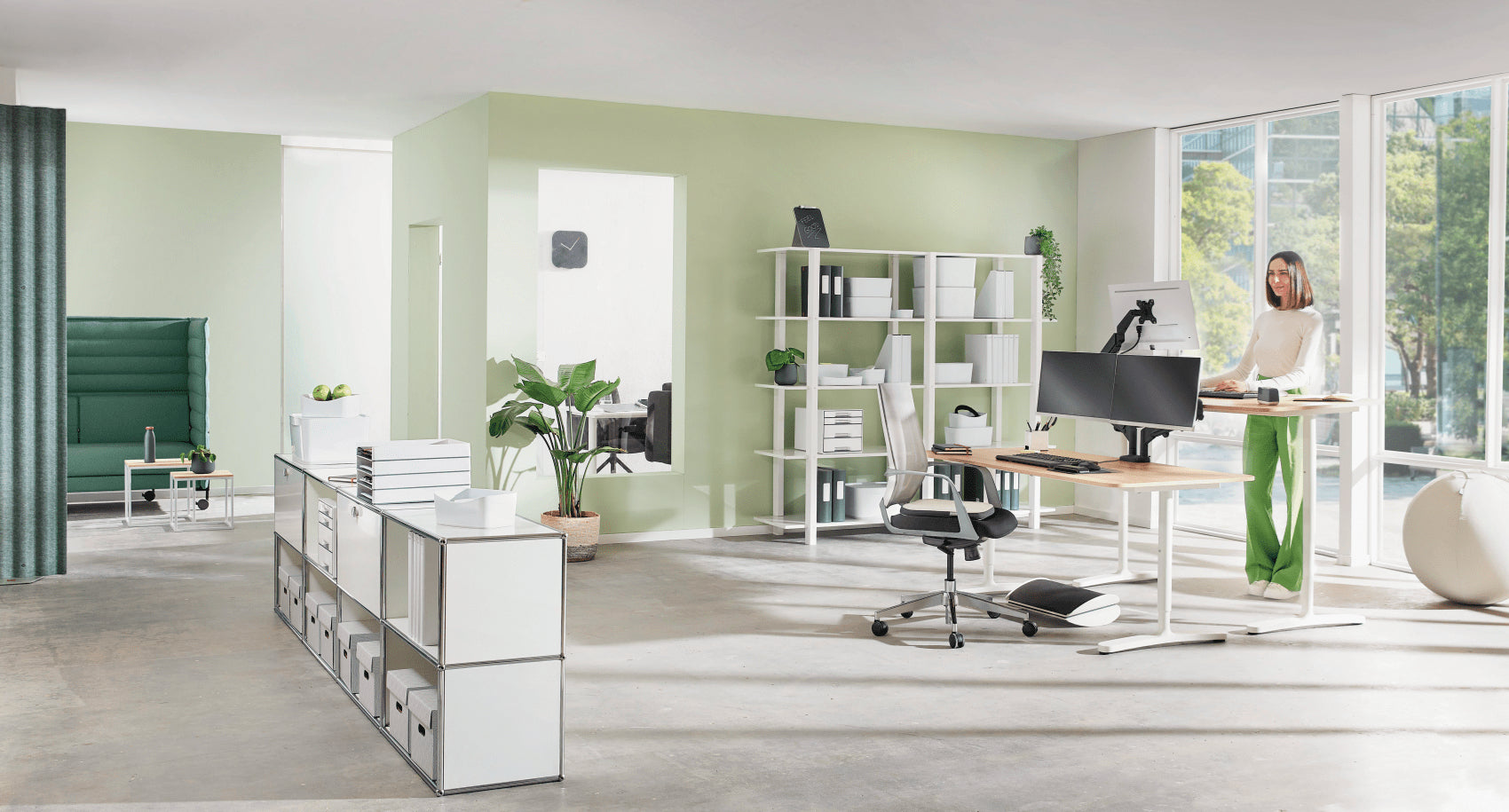 äste och ställ till bildskärm 81,3 cm (32") Bord Grå Leitz 65370089 4002432134687 Fästen och Ställ till Bildskärmar 653700