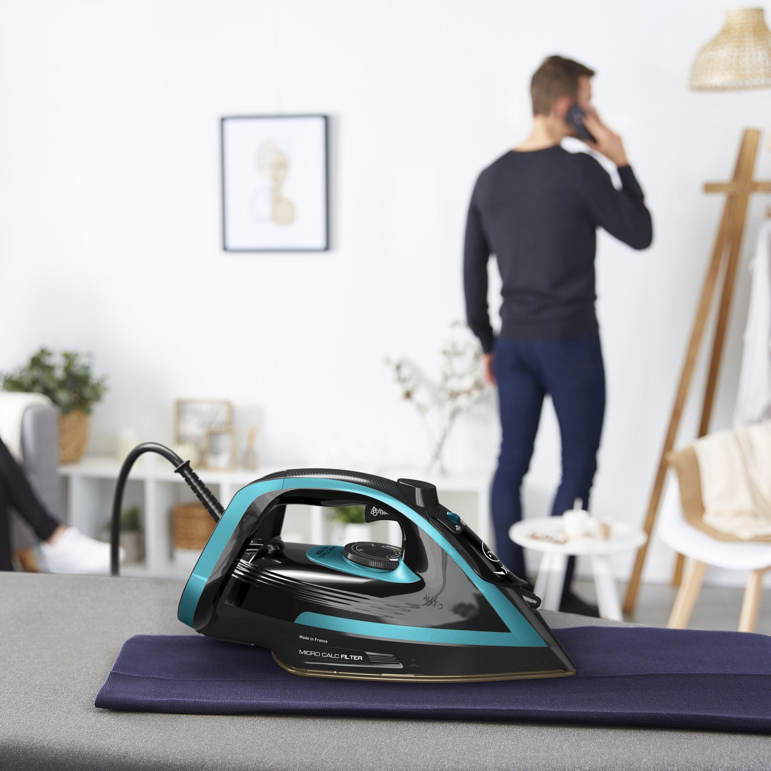  se   Tefal Puregliss FV8066 Torr & Ångstrykjärn Durilium AirGlide Autoclean soleplate 3000 W Svart, Blå Tefal FV8066E0 31210