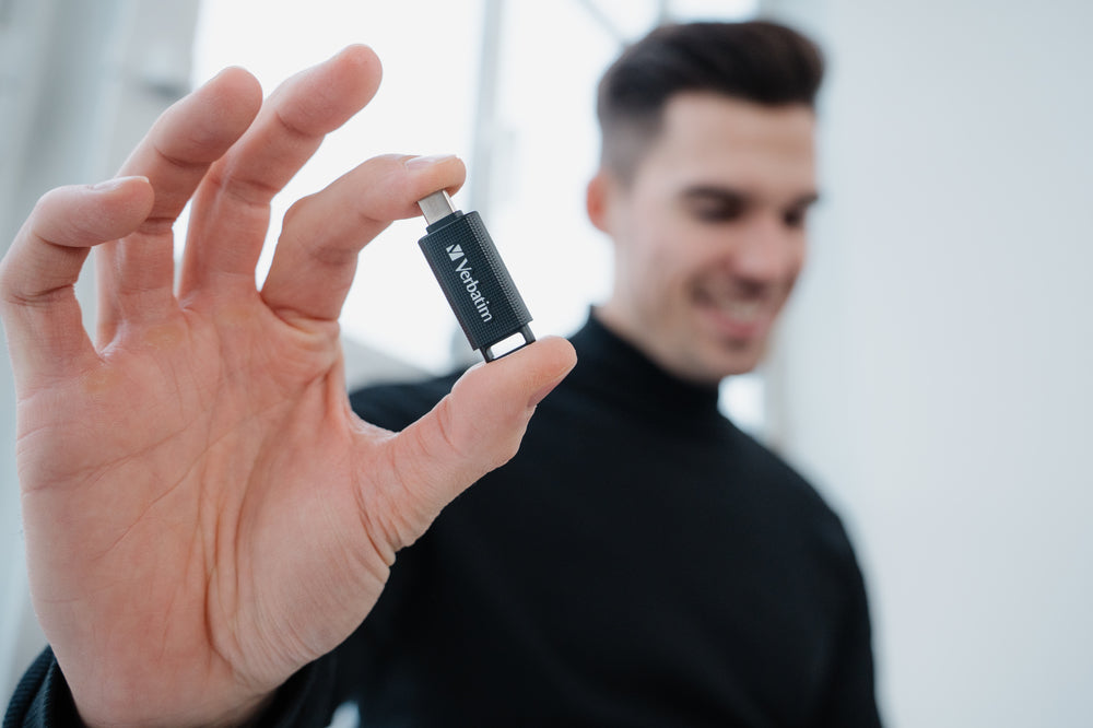  1|023942494591 USB-Sticka   Store 'n' Go www.electricalstuff.se ElectricalStuff.se   Verbatim Store 'n' Go USB-sticka 128 GB