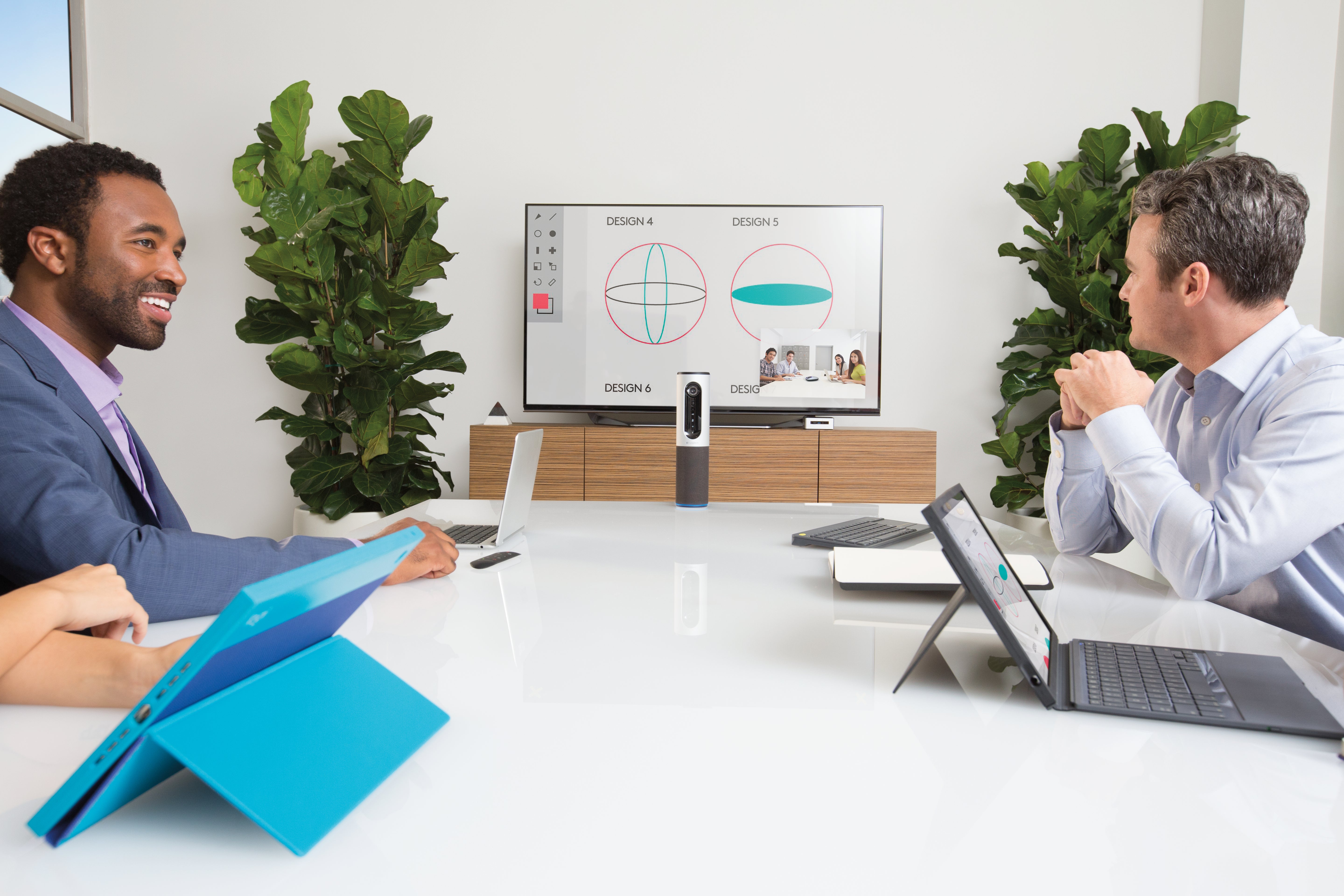  icalStuff.se   Logitech Connect Silver 1920 x 1080 pixlar Logitech 960-001034 5099206059030|3082015015832|4082015033958 Vide