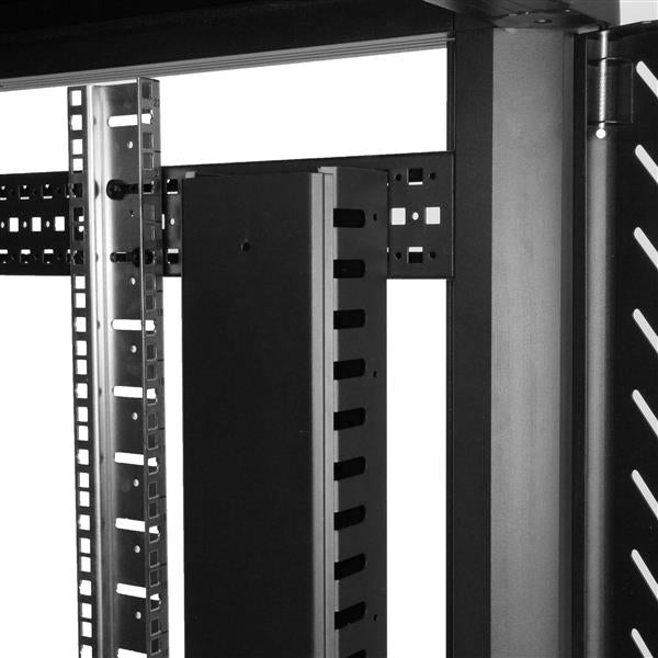  se   StarTech.com Vertikal kabelorganiserare med fingerkanaler - 0U - 1,8 m StarTech.com CMVER40UF 0065030864787|06503086478