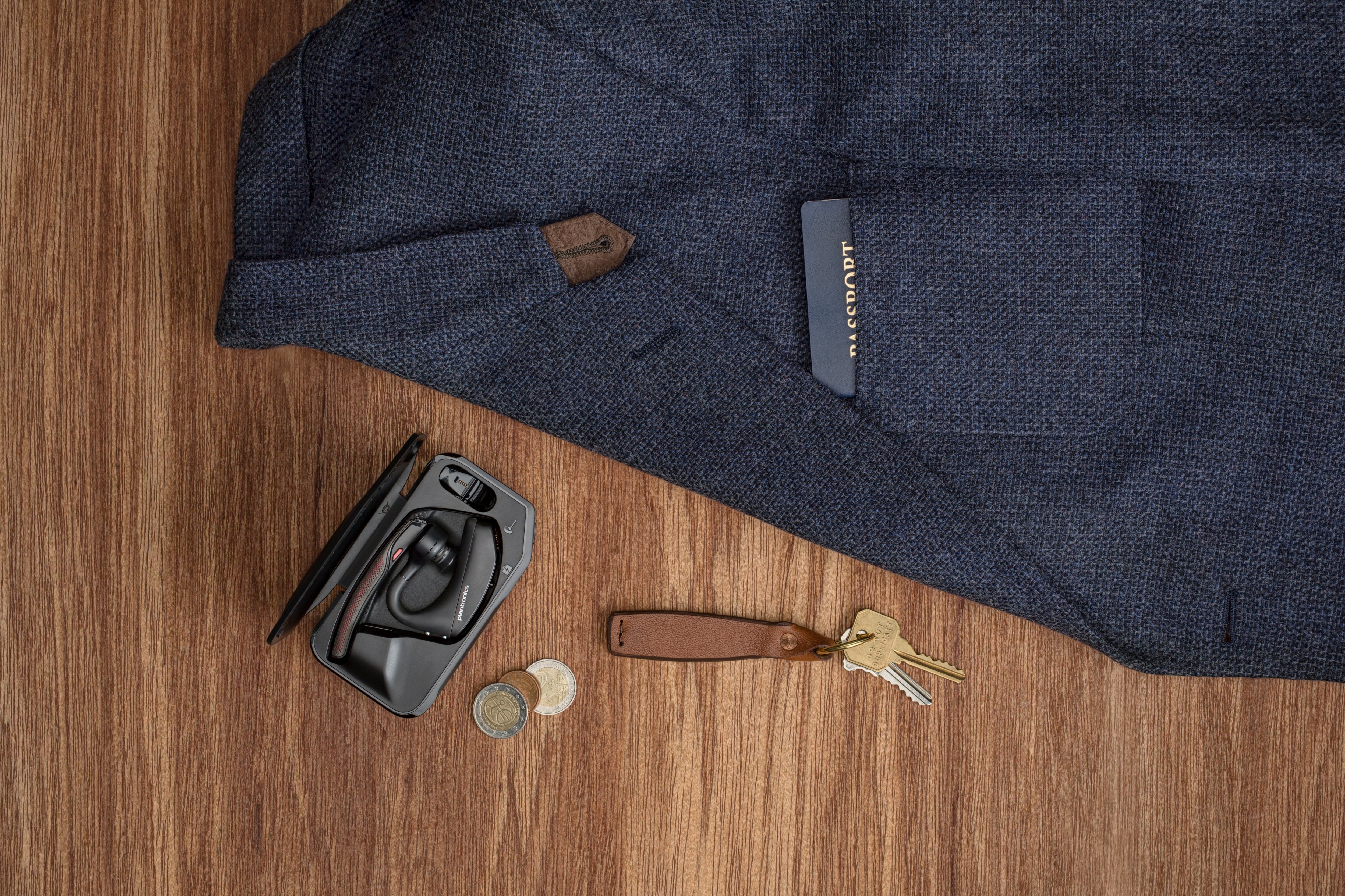  974|197192519974|0017229191556|017229191556 Hörlurar och Headsets   Voyager 5200 USB-A Bluetooth Headset +BT700 dongle www.e