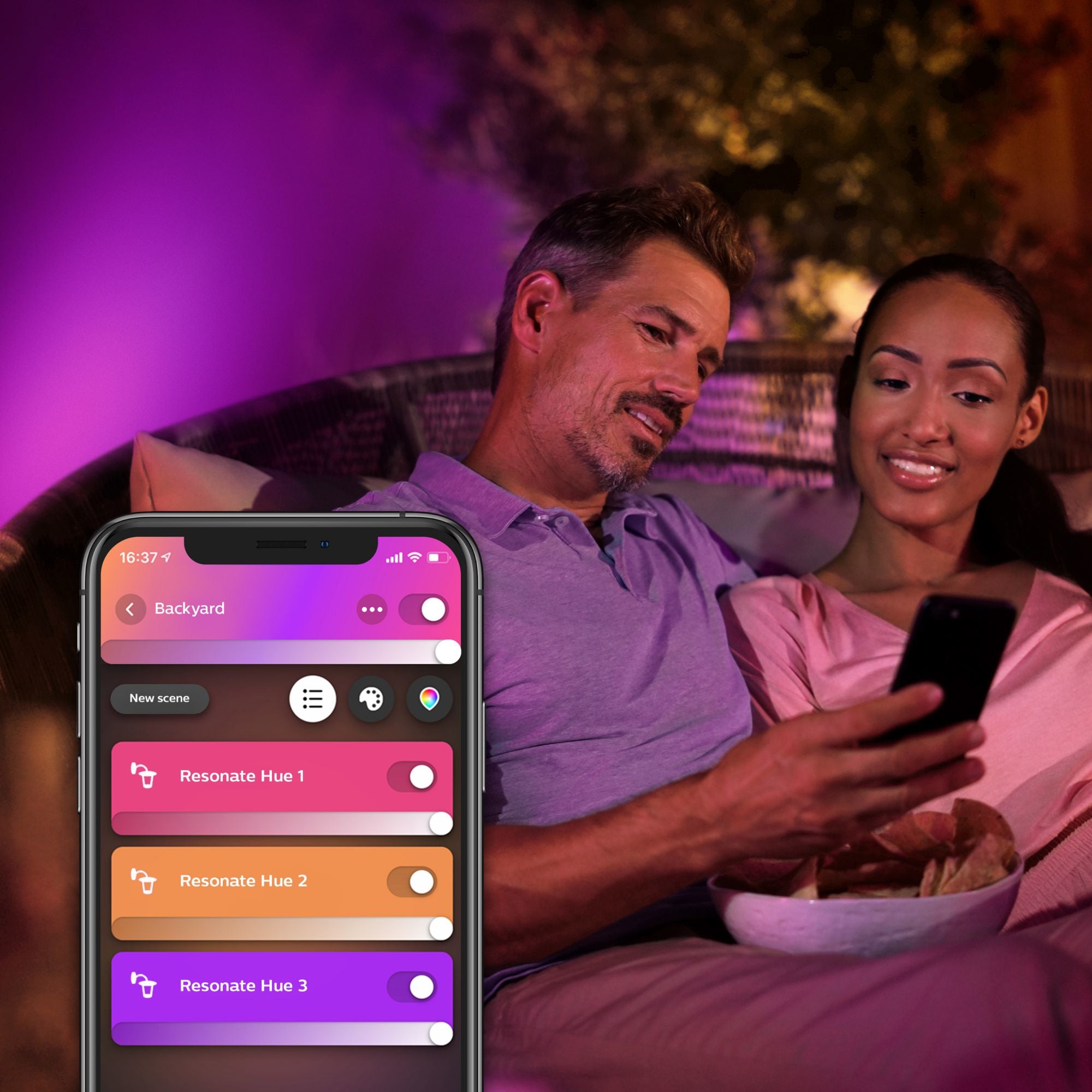  e ElectricalStuff.se   Philips Hue White och Color Ambiance Resonate vägglampa utomhus Philips by Signify 17464/30/P7 871869