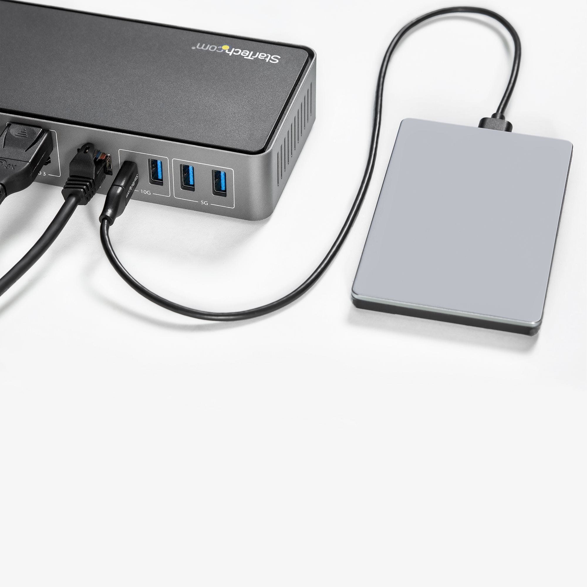  isplayPort och HDMI 4K 60 Hz - 85 W strömförsörjning, 6x USB-hubb, GbE, Ljud - USB 3.1 Gen. 2, 10 Gbit/sek USB-C- och USB-A-