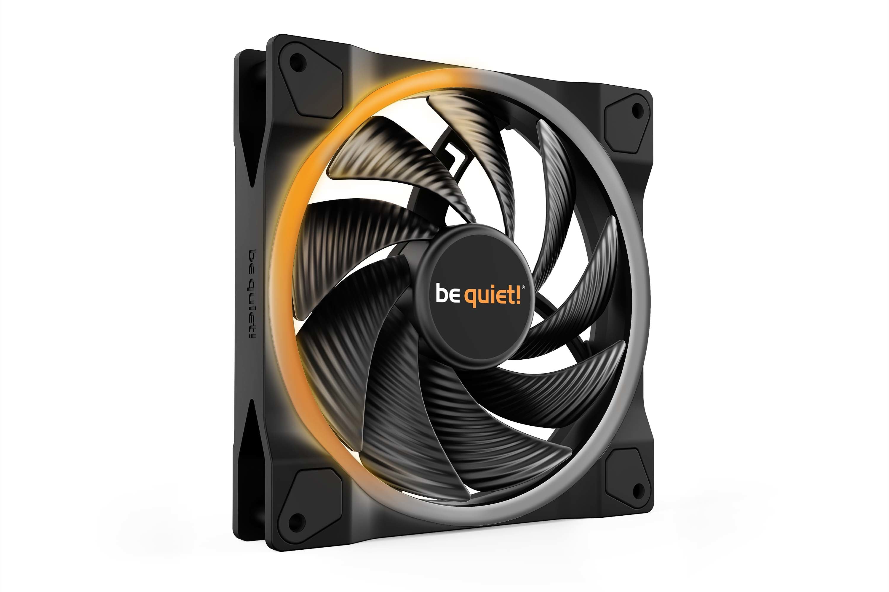  www.electricalstuff.se ElectricalStuff.se   be quiet! Light Wings | 140mm PWM high-speed Datorväska Fan 14 cm Svart 1 styck 