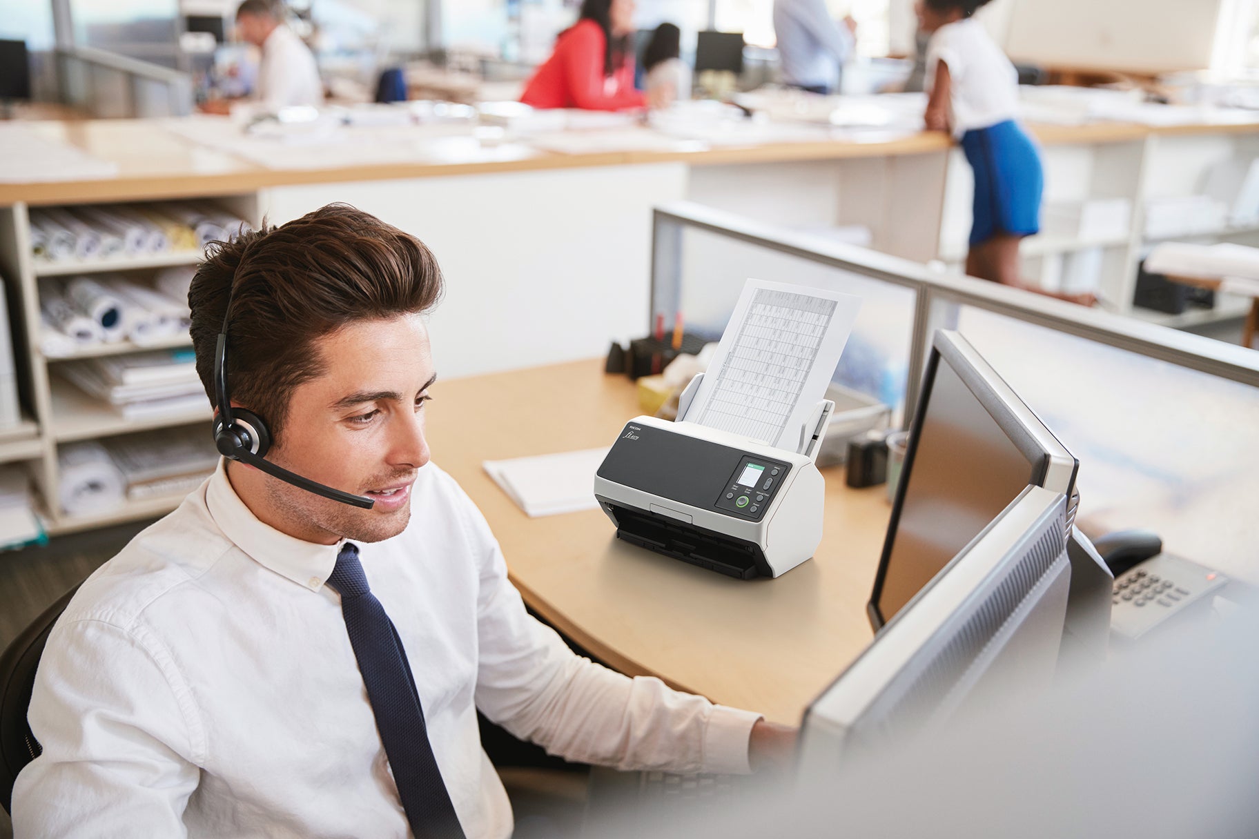  PI A4 Svart, Grå Ricoh PA03810-B051 4939761312106 Skannrar   fi-8170 www.electricalstuff.se ElectricalStuff.se   Ricoh fi-81