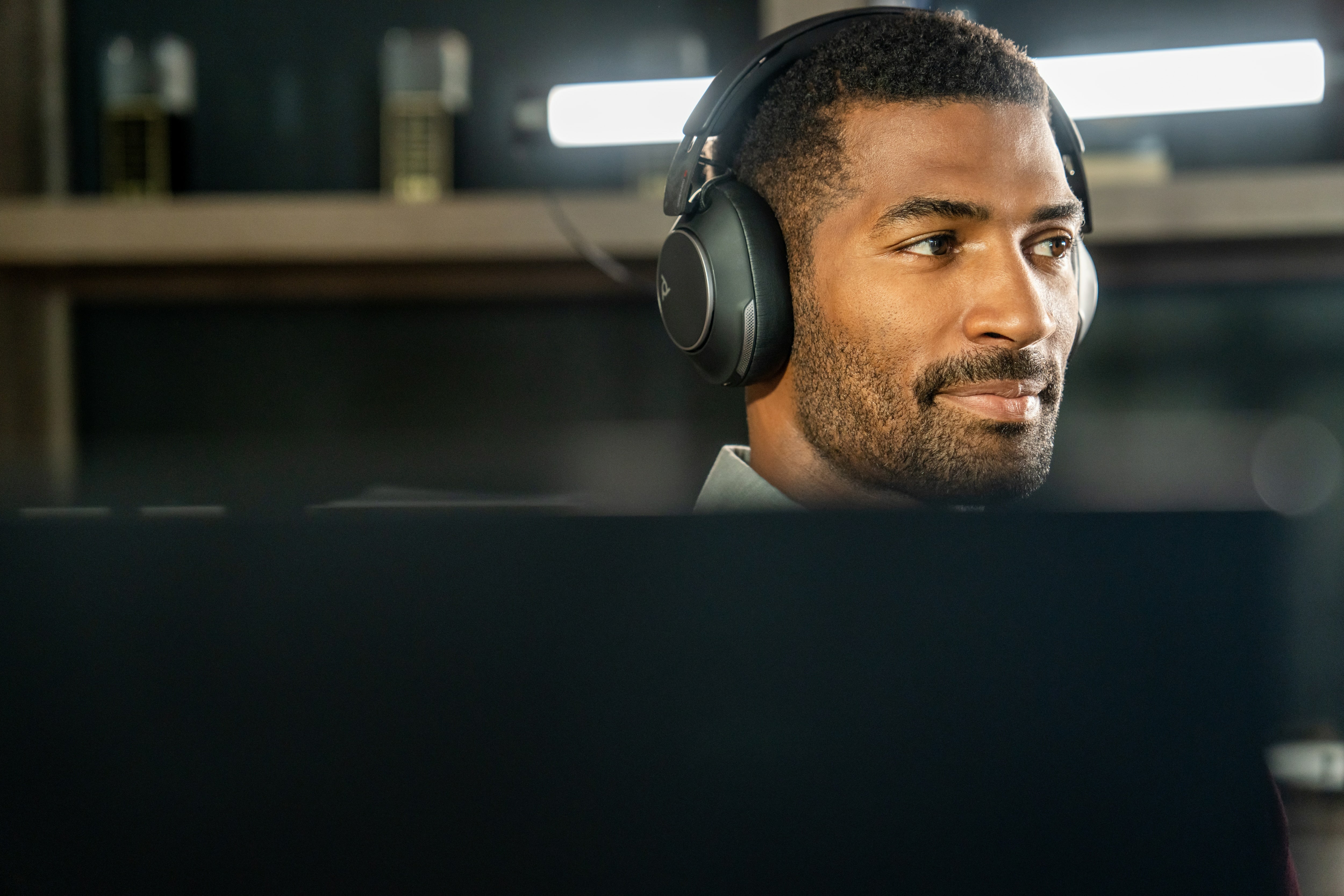   Microsoft Teams Certified USB-C Headset +USB-C/A-adapter POLY 8G7U0AA 0196786453274|196786453274|0017229188105|017229188105