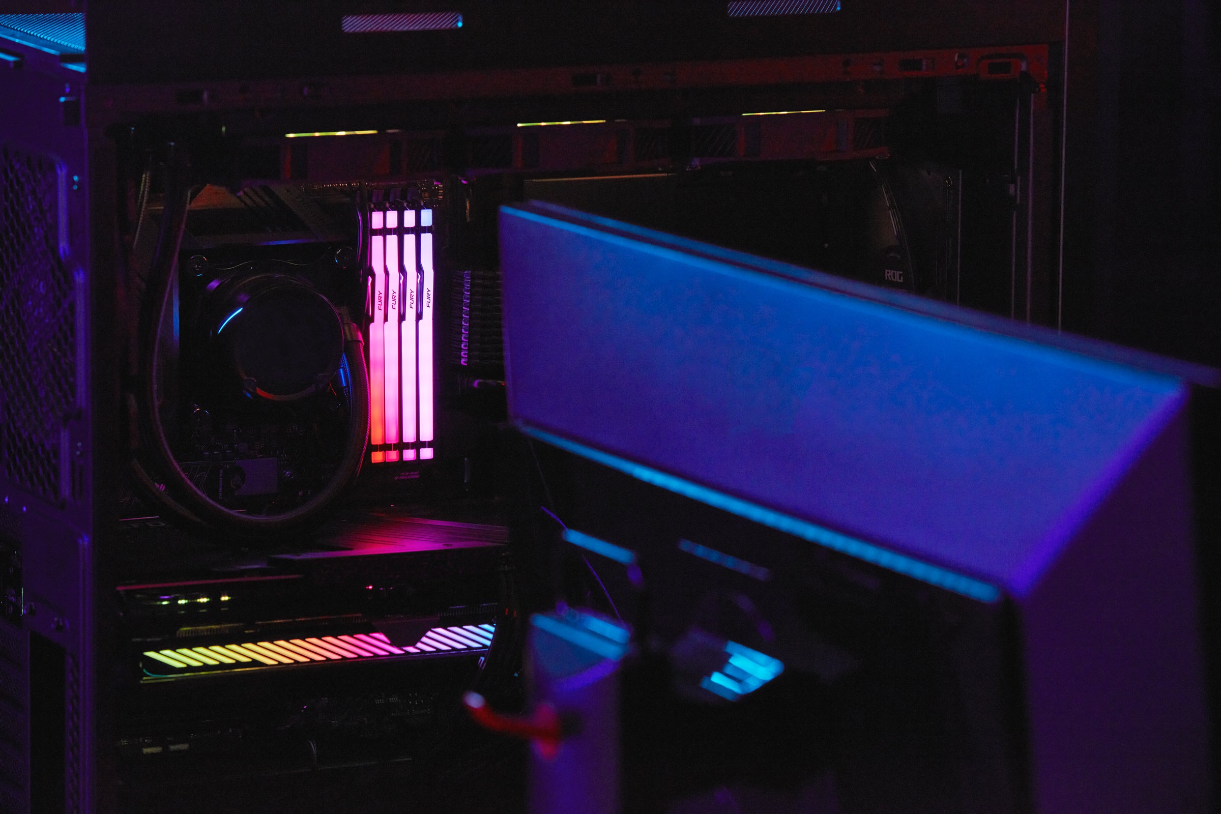  gston Technology KF556C36BBEAK2-32 0740617330779|740617330779 RAM-Minnen FURY Beast Beast RGB www.electricalstuff.se Electri